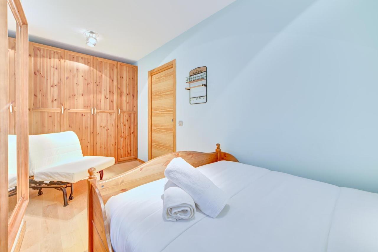 Apartamento La Laurel By Clabao ログローニョ エクステリア 写真