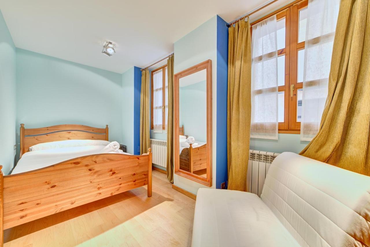 Apartamento La Laurel By Clabao ログローニョ エクステリア 写真