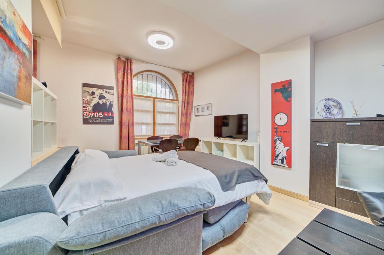 Apartamento La Laurel By Clabao ログローニョ エクステリア 写真